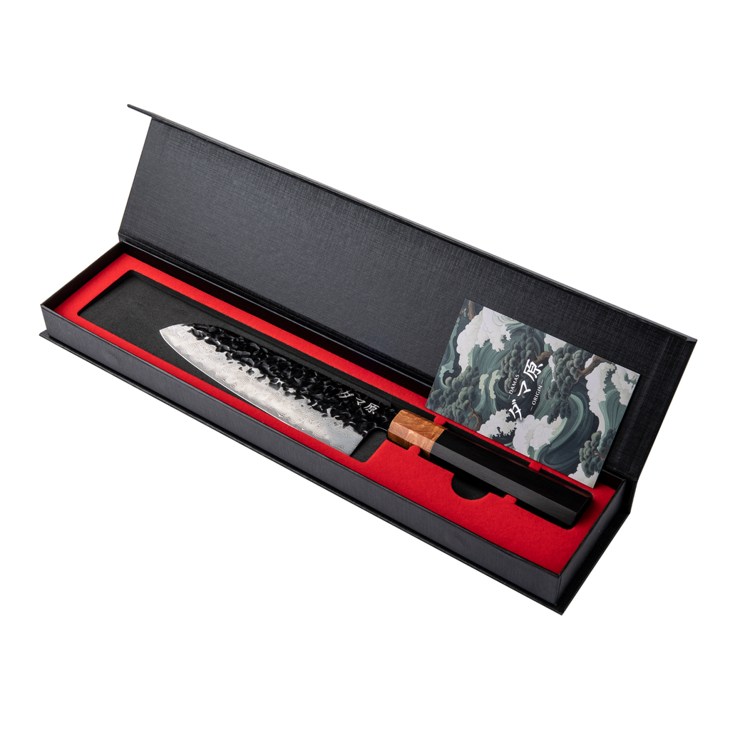 Lame martelée du couteau Santoku Kiba en acier damas 67 couches